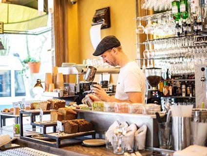 Amsterdam: Bukowski, Serviced Apartments, Cove