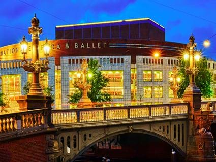 Amsterdam: Dutch National Opera & Ballet, Serviced Apartments, Cove